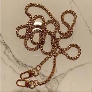 Cross body chain for a Louis Vuitton pouchette